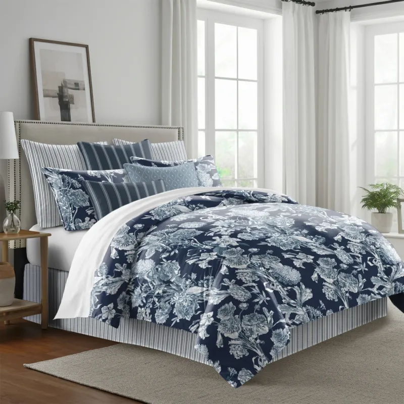 ALEXANDRIA INDIGO COVERLET SET MADE IN CANADA SUPER KING C0OMFORTER 3PC WITH SHAM