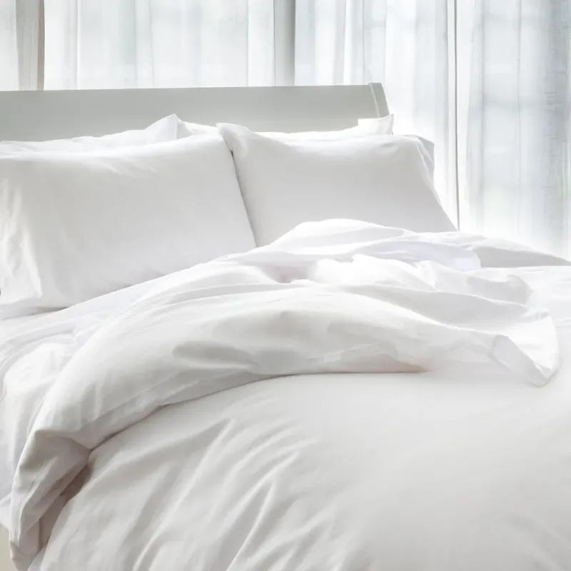Porto Sateen Duvet Cover & Shams